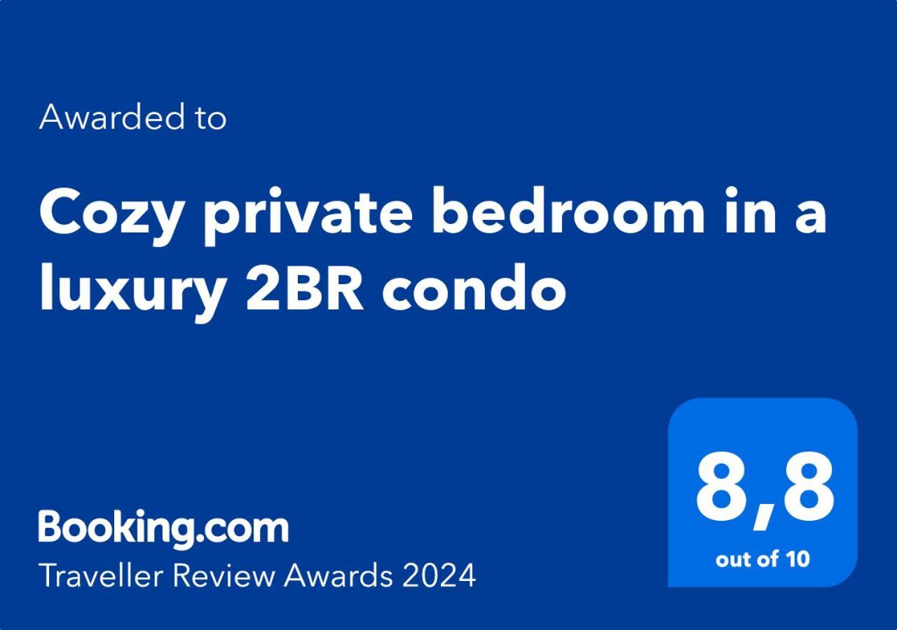 Cozy Private Bedroom In A Luxury 2Br Condo Хошимін Екстер'єр фото